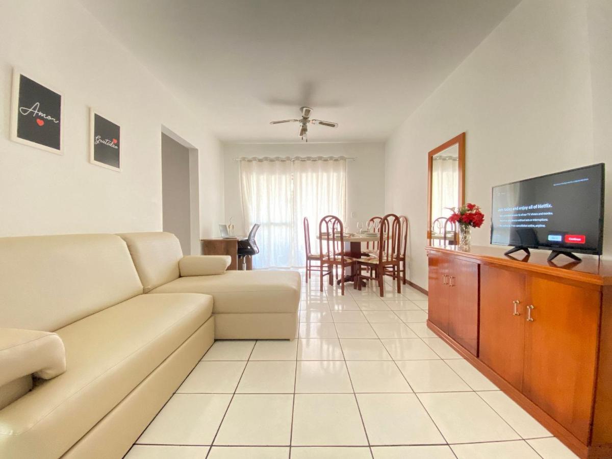 Cb54 - Currasqueira, 2 Dorm Climatizados, Garagem * Balneario Camboriu