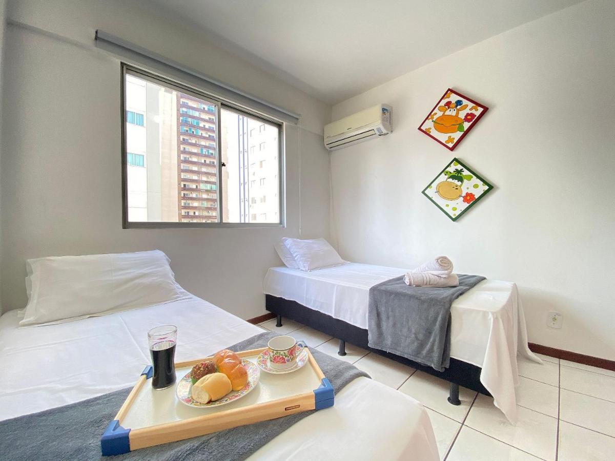 Cb54 - Currasqueira, 2 Dorm Climatizados, Garagem Apartamento *